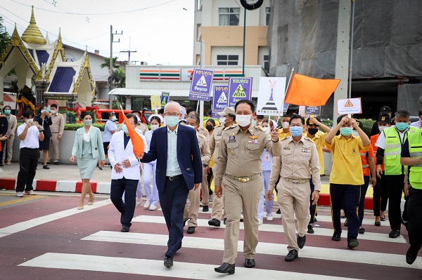 สมุทรสาคร เปิดใช้ระบบทางข้ามอัจฉริยะ SMART CROSSWALK เพื่อความปลอดภัยของผู้ข้ามถนนและคนขับ